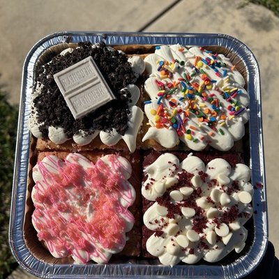 4 Way Cake Pan