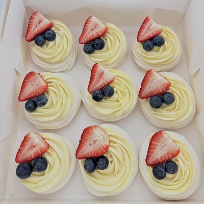 Mini Pavlovas