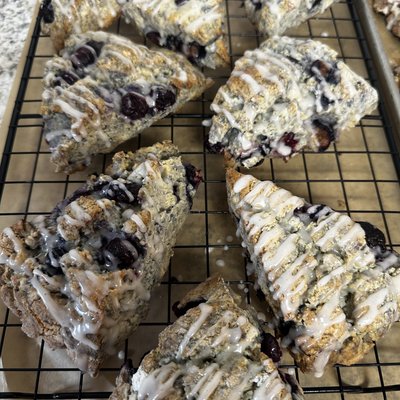 Gluten-free Blueberry Lemon Scone 