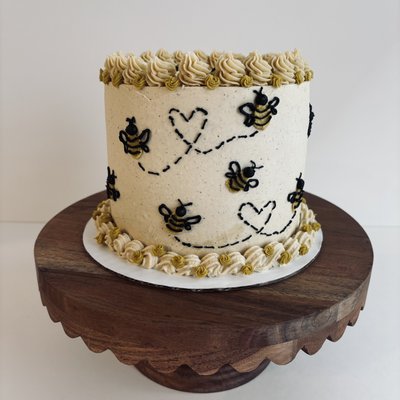 Chai Spice Carrot Cake With Chai Spice Buttercream - 4” “Smash” Cake