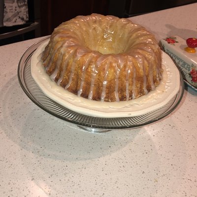 Custom Pound Cake 