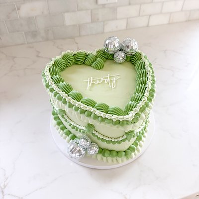 8 in. 3 layer HEART Cake (Serves 20) 