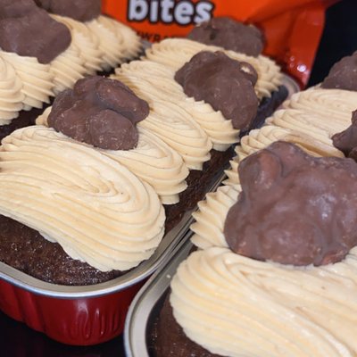 Peanut Butter Cup Mini Cake🥜🍫