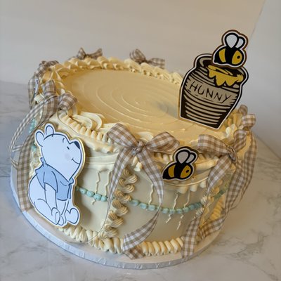 8 In Cakes 