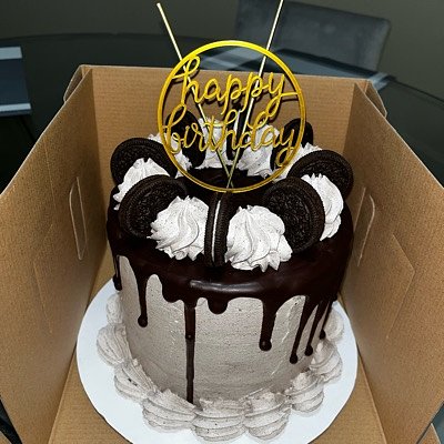 Cookies N Crème Cake 6 inch 