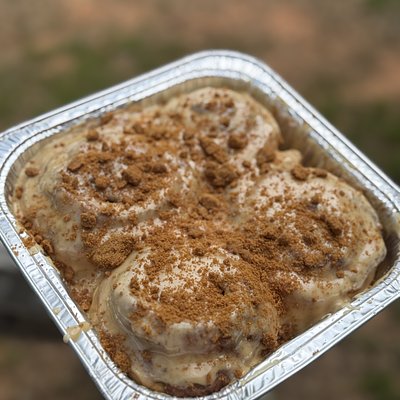 Biscoff Cinnamon Rolls 