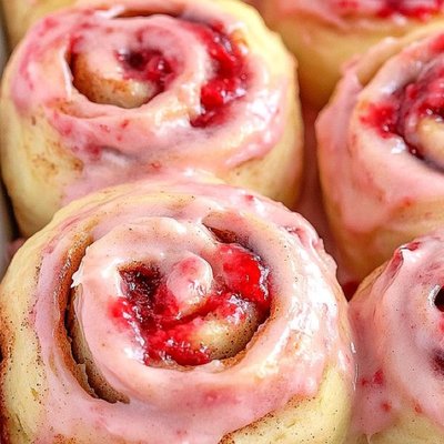 Fruit Flavor Cinnamon Rolls Full Pan
