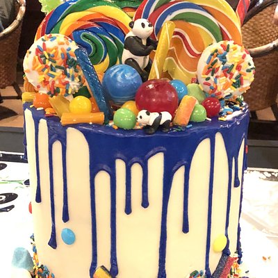 8 In Custom Cake