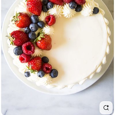 Chantilly cream strawberry cake