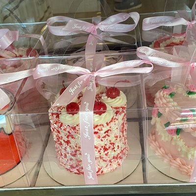 4 Inch Mini Cake