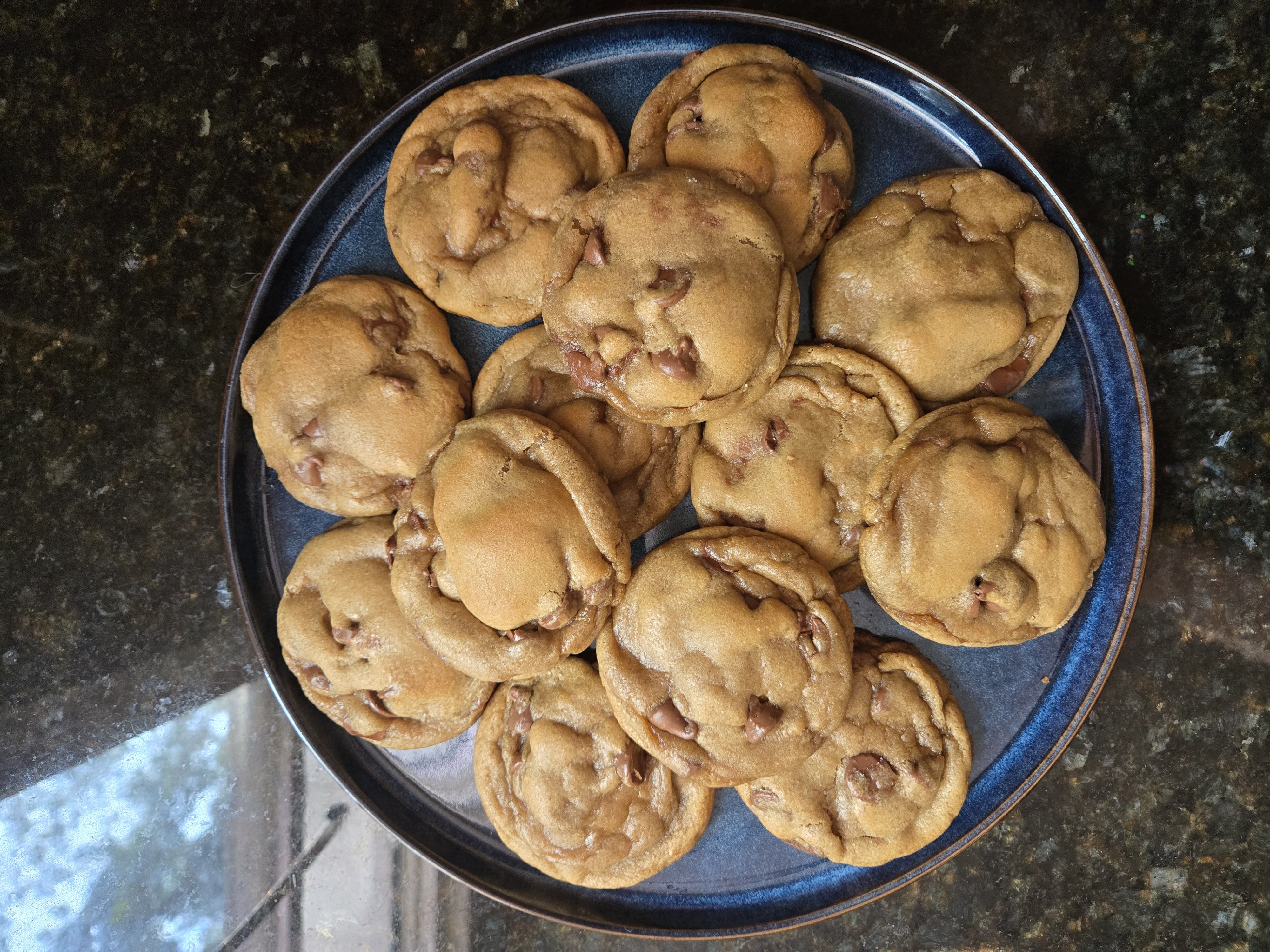 Fresh Baked Chocolate Chip Cookies (12 Cookies)