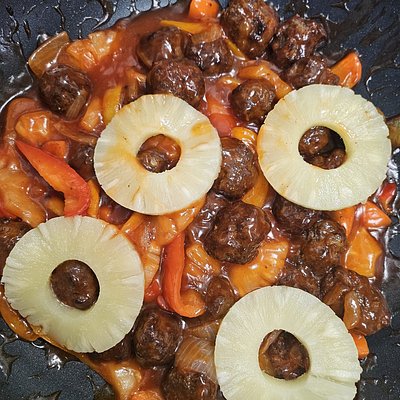 Bola-Bola