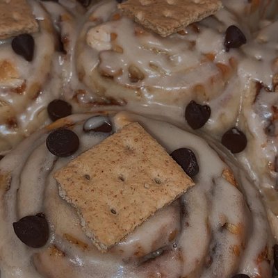 S’more Cinnamon Rolls (dozen)