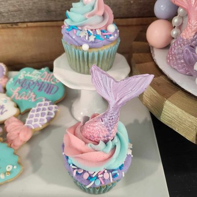 Custom Cupcakes