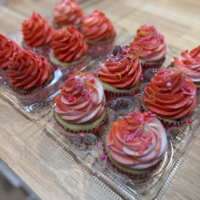 Frosted & Filled Cupcakes