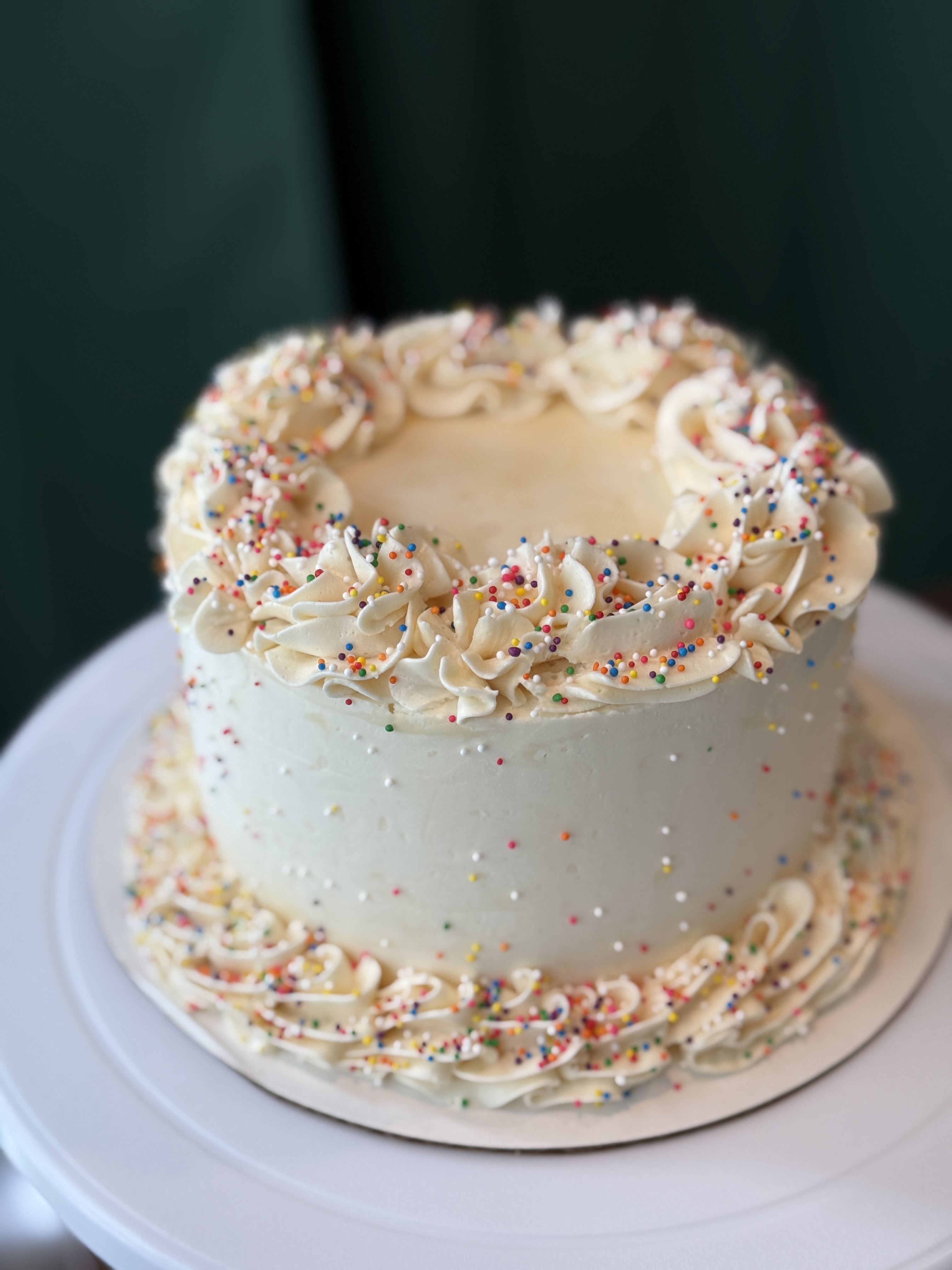 Custom Cake 🍰 