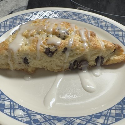 Chocolate Chip Sourdough Scones 