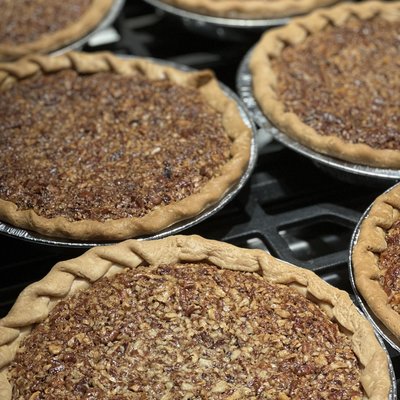 Toasted Pecan Pie 9”