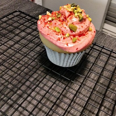 Dozen Cupcakes 