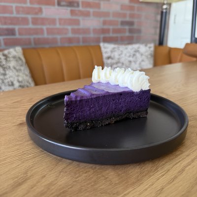 Ube Cheesecake 