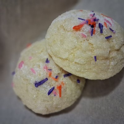Sugar Cookies (6 Cookies)
