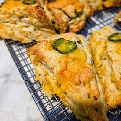 Jalapeno/Cheddar Scone