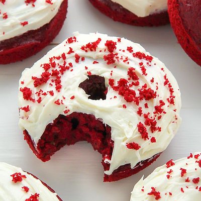 Red Velvet Donuts (6)