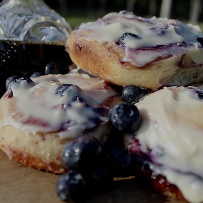 Blueberry Pancake Sweet Rolls 1/2 Dozen 