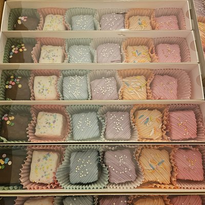 1 Dozen Chocolate Covered Rice Krispies Treat