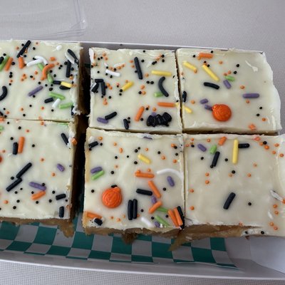Halloween Confetti Bars