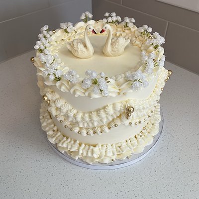 8” Three Layer Kake