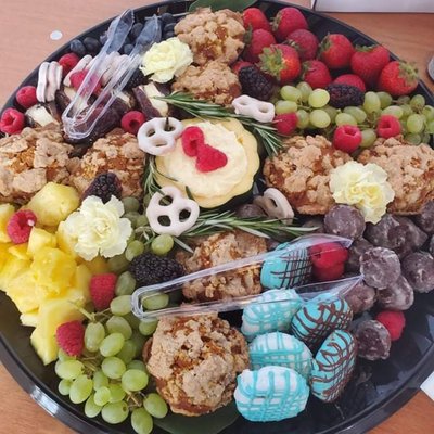 Holiday Brunch Board- Serves 6-8