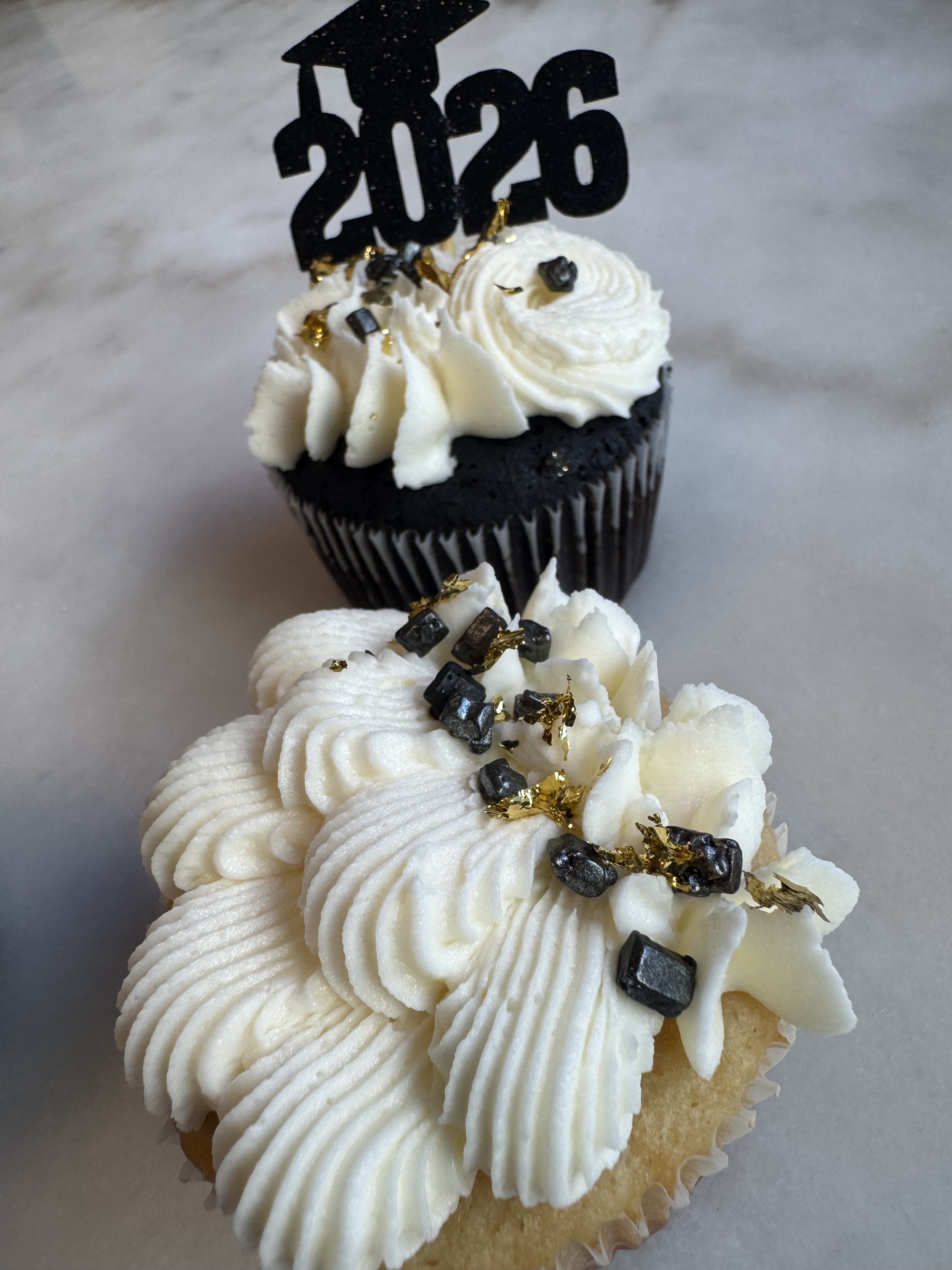 Custom Graduation Cupcakes
