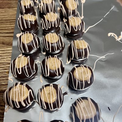 18 Peanut Butter Balls 