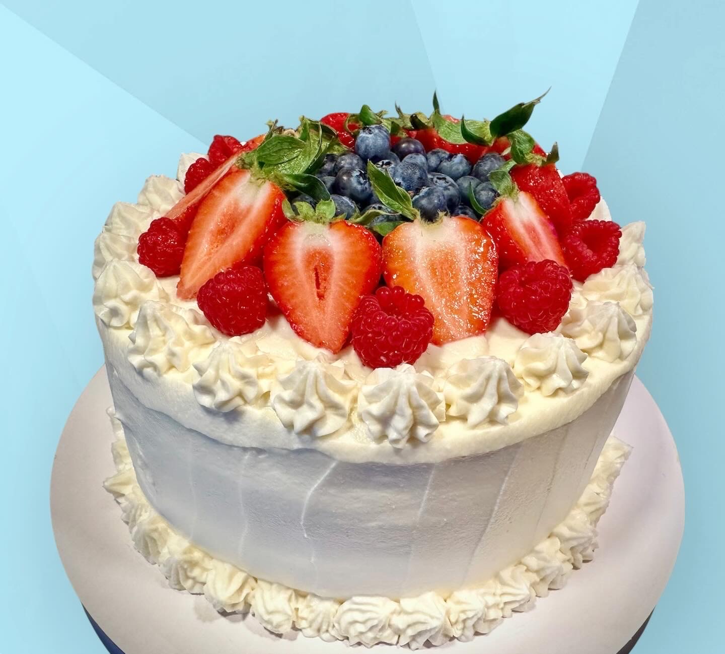Berry Chantilly Cake - 8inch