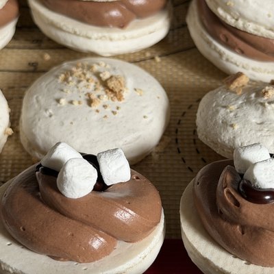 S’mores Macaron