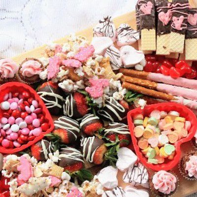 The Sweet Charcuterie Board 