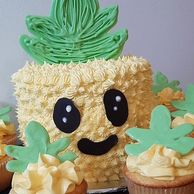 Custom Cakes