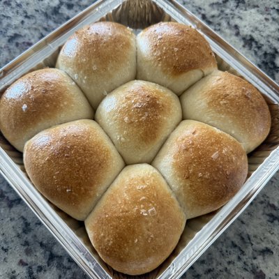 Sourdough Dinner Rolls