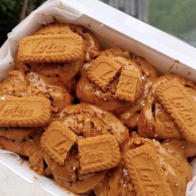 Biscoff Cinnamon Buns (Batch of 6)