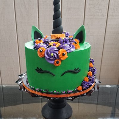 10 Inch - 3 Layer Cake (Serves ~35)