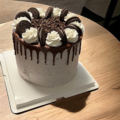 6in Birthday cake