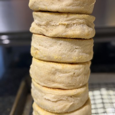 Sourdough English Muffins (6)