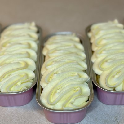1 Each Lemon Cake With Lemon Buttercream