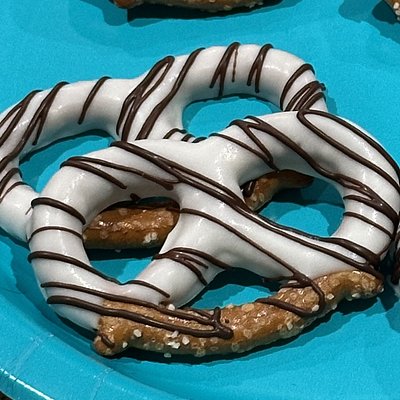 Pretzel Twist