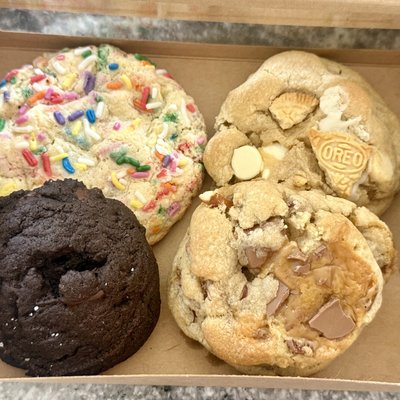 Cottage Style Cookie Sampler (see Description) 