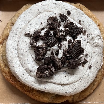 Giant Cookies & Cream Sourdough Cookie