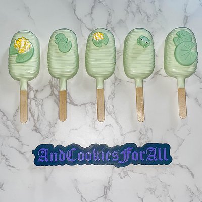Cakesicles 