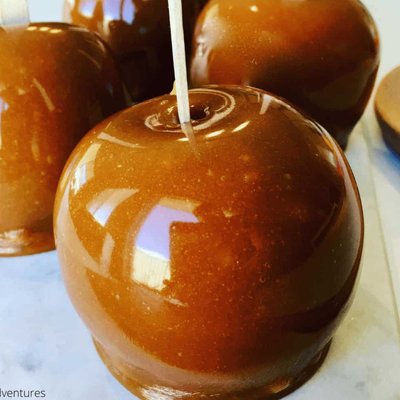 Carmel Apple