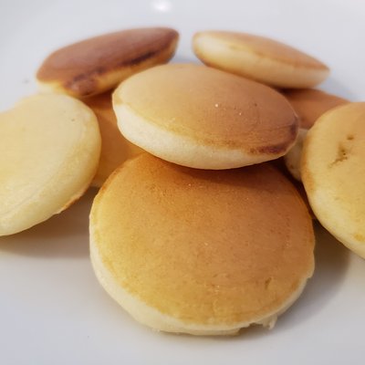 Classic Buttermilk Mini Pancakes (24 minis)